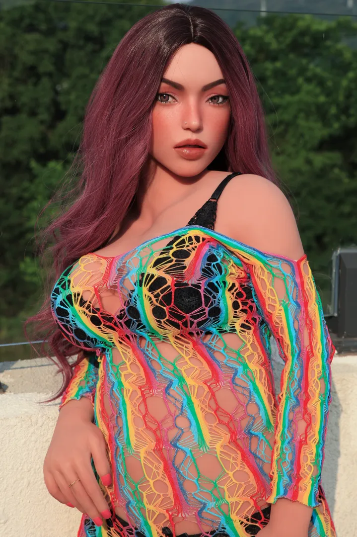 Ginny: Muñeca Sexual Híbrida Pelirroja de 155cm